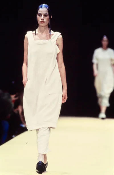 Look 16